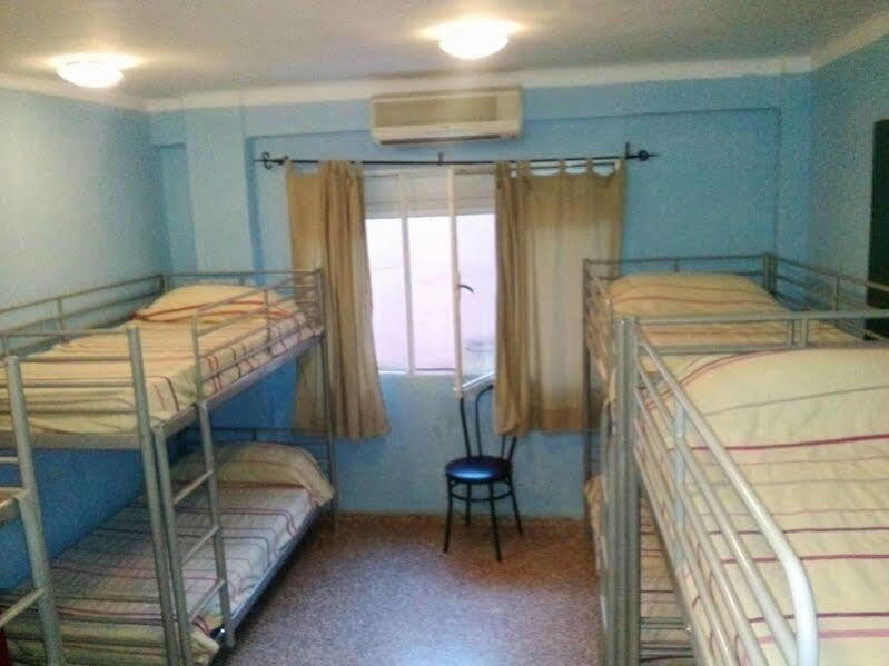 Residencia Malaga Backpackers Vandrarhem Exteriör bild